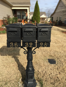 Freds Mailboxes 034